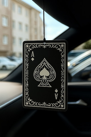 Türk Bayrağı Ve Maça As - İkili Oto Kokusu - Dekoratif Araç Kokusu Ve Aksesuarı