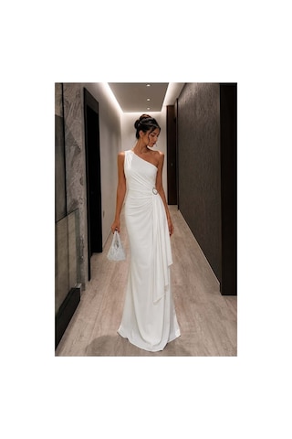 Lior Design Kadın Sade Tek Omuz Kemerli Maxi Abiye Elbise Beyaz