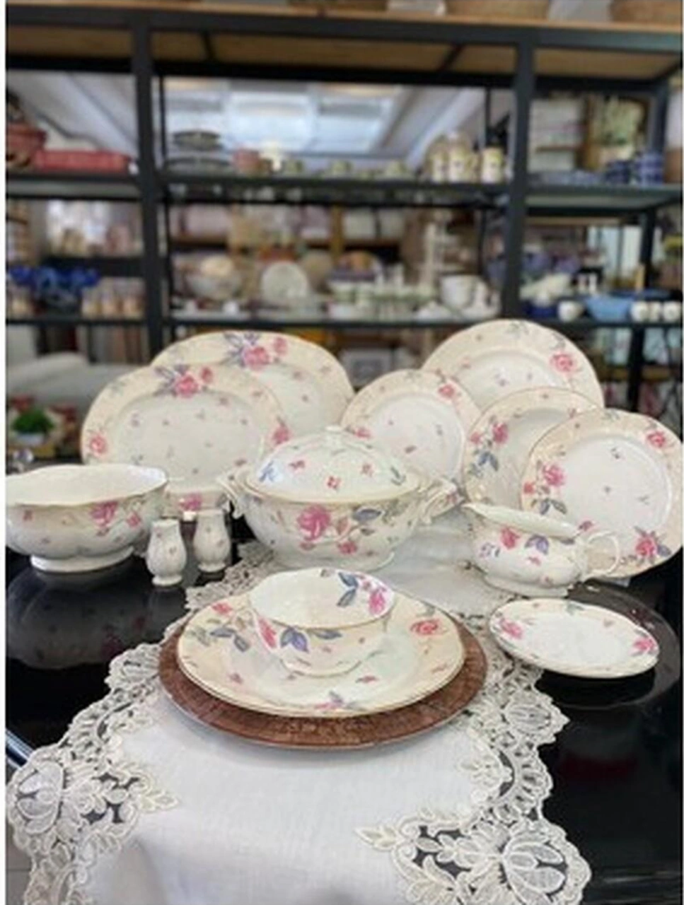 Cemile Venüs 12 Kişilik 90 Parça Royal Bone China Yemek Takımı Süt Beyazı