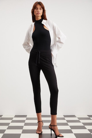 Judy Kadın Slim Fit Beli Lastikli Bağlamalı Basic Siyah Tayt