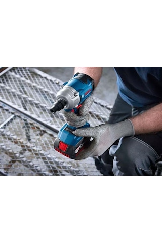 Bosch Professional GDS 18V-350 2x4.0 Ah Darbeli Somun Sıkma - 06019M5021