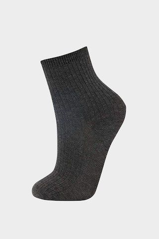 DeFacto Erkek Çocuk 3'lü Pamuklu Uzun Çorap E5516A8NSKR1