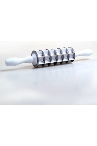 Rotanev 7 Çelik Bıçaklı Mantımatik Mantı Kesici Merdane Pratik Mantı Kesme Aparatı Beyaz - Siyah