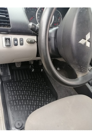 Mitsubishi L200 3D Havuzlu Paspas L200 Havuzlu Paspas