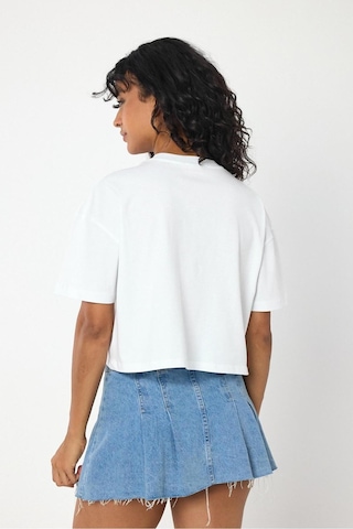 Urbantrendstore Crop Tişört Beyaz Just Girl Baskılı Rahat Kesim Raw Cut Basic Kısa Tshirt Beyaz