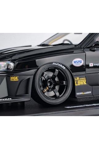 Hobbiez Lisanslı Nissan Skyline R-34 Model Diecast Car 1/24 Ölçek Metal Standlı Araç