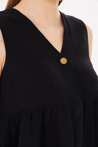 Sortie Collection V Yaka Tek Düğmeli Peplum Siyah Keten Bluz