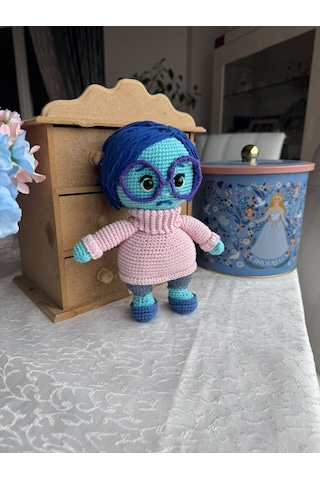 Tristeza Sadness Üzüntü Amigurumi Bebek 20 Cm
