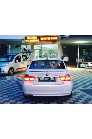 OtoÇizgi BMW E90 318 320 325 330 Bagaj Üstü Spoiler Piano Black- BEYAZ OtoÇizgi