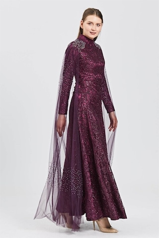 Mürdüm Omuzda Etek Ucuna Uzanan Tül Üzeri Taş Kombinli Dantelli A Mürdüm