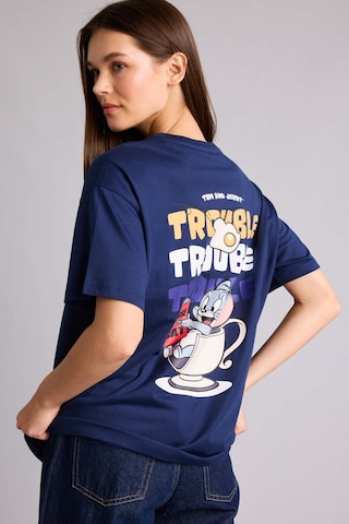 Defacto %100 Pamuk Tom & Jerry Oversıze Bisiklet Yaka Sırt Baskılı Kısa Kollu Tişört H4193ax26aunv241 Lacivert-nv241