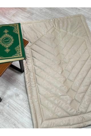Nakış İşlemeli Kadife Seccade Krem