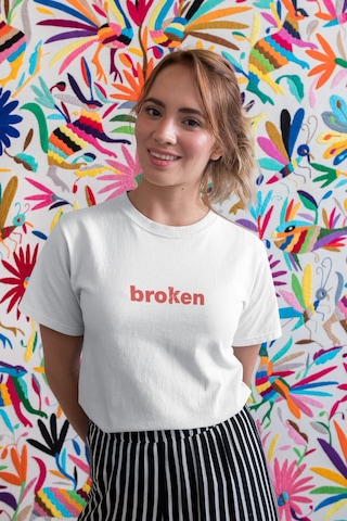Noıssey Broken - Regular Fit / Standart Kalıp Unisex T-shirt Beyaz