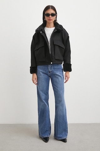 Apoletli Yünlü Körük Cepli Kaşe Mont Siyah Siyah