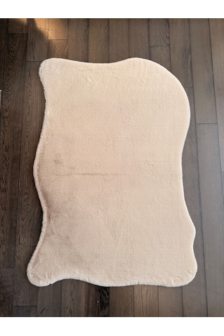 Ultra Soft Bej Yumuşak Dokulu Peluş Halı Asimetrik