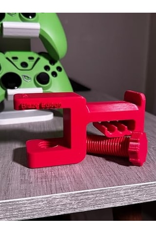 Kırmızı Asılabilir Masa Kenarı Kulaklık Standı Blaze Edition V5 Kaydırmaz Keçeli Ergonomik Ve Sağlam Çok Renkli