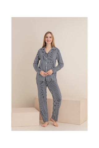 Rindahomewear Kadın Lacivert Beyaz Çizgili Desenli Milan Örme Lizbon Düğmeli Pijama Takımı Lacivert Çizgili