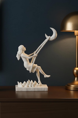 Sallanan Kız Biblosu - Dekoratif Hediye - Home Hediyelik - Ay'da Sallanan Kız Beyaz 14 X 19 Diğer