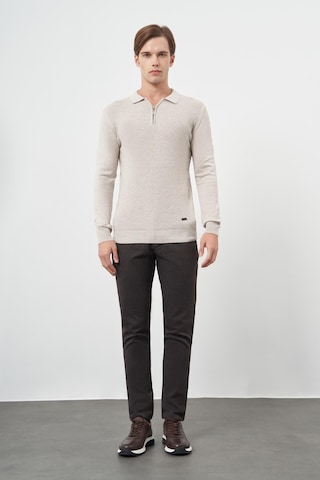 İmza Bej Uzun Kol Kendinden Desenli Örme Polo Yaka Classic Comfort Fit Triko 1012245156 Koyu Bej
