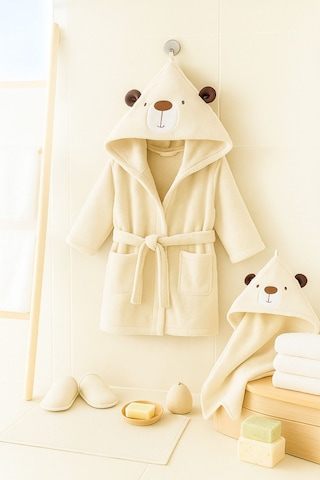 Sevimli Ayıcık Desenli 4 Parça %100 Pamuk Bornoz Seti 0-2 Yaş Kutulu Bej