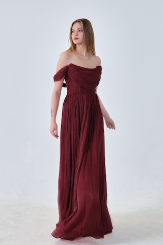 Feminist Bordo Drape Yaka Detaylı Şifon Straplez Abiye 08011861