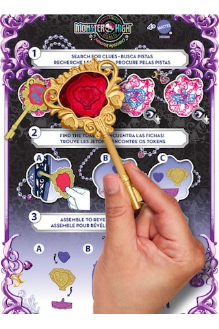 MH Skulltimate Series 4 Clawdeen HXH85