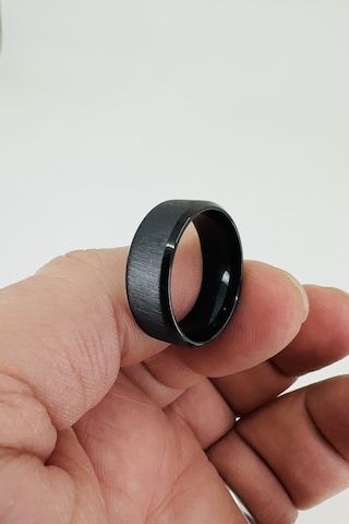 Takı Dükkanı 8mm Köşeli Fırçalanmış Mat Düz Kadın Erkek Çelik Alyans Yüzük Cl48 Siyah