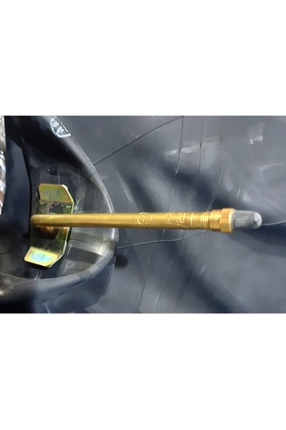 9.00-20 Tr77a 900-20 Uzun Metal Sibop Kamyon İç Lastik