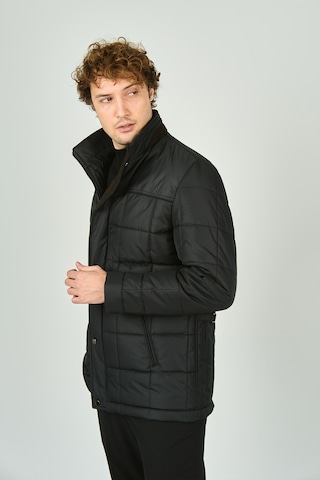 Daynax Erkek İçi Kürklü Dik Yaka Fermuar Ve Çıtçıt Kapamalı Mont Kaban 4000 Siyah Siyah