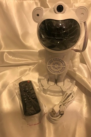 Astronot Gece Lambası Galaxy Projektör Led Galaksi Işık Projektörü Çok Renkli Nebula Galaksi Yıldızl Çok Renkli