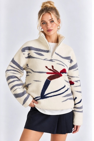 Mevese Cepli Ve Yarım Fermuarlı Dik Yaka Desenli Kadın Oversize Polar Sweat - Beyaz-gri