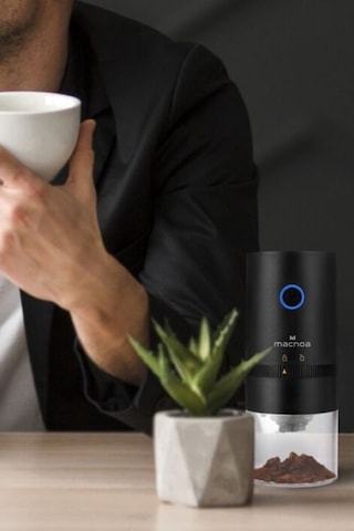 Macnoa Portable Coffee Grinder Siyah, Taşınabilir Titanyum Burr Kahve Öğütücü Kahve Değirmeni & Öğütücüler