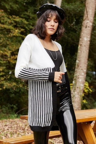 Aqe Fashion Kadın Çizgi Detaylı Ekru Hırka Ekru