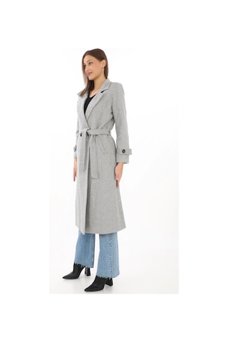 Kadın Balık Sırtı Kaşe Kaban Uzun Boy Kruvaze Yaka Kuşaklı Astarlı Kışlık Tesettür Kaban, Yünlü Do Gri