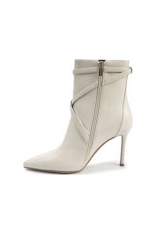 Nine West Justel 5pr Kırık Beyaz Kadın Topuklu Bot 000000000102012349 Beyaz