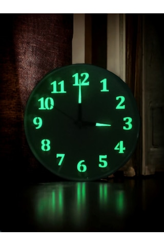 Fosforlu 22cm Duvar Saati 4 Adet Çanta 3 Adet Kek Kalıbı Hediyeli Beyaz