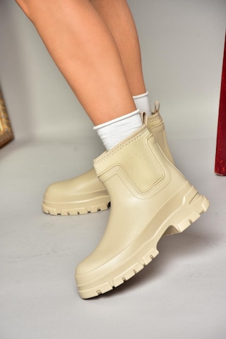 Fox Shoes T858685409 Bej Kalın Tabanlı Yağmur Botu Bej-suni Deri Bej