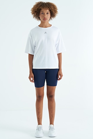 Tommy Life Beyaz O Yaka Baskı Detaylı Oversize Kısa Kol Kadın T-shirt - 97263 Beyaz