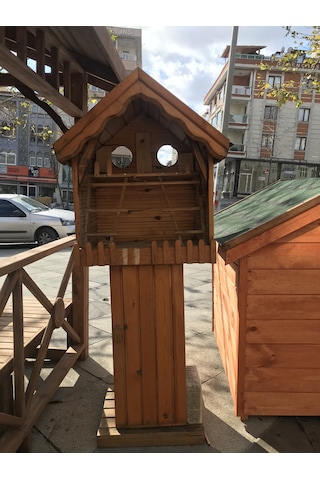 Ahşap Ayaklı Kuş Evi