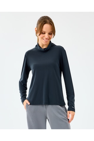 Skechers W Turtle Neck Longsleeve Softluxe T-shirt Kadın Siyah Tshirt S2520185-3817 Siyah