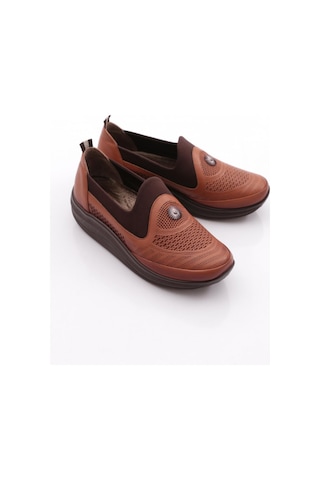 Dgn 4029 Kadin Comfort Ayakkabi Taba Analin