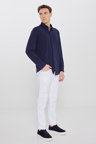 Ac&Co / Altınyıldız Classics Erkek Lacı Pamuklu Tailored Slim Fit Dar Kesim Düğmeli Yaka Örme Gömlek