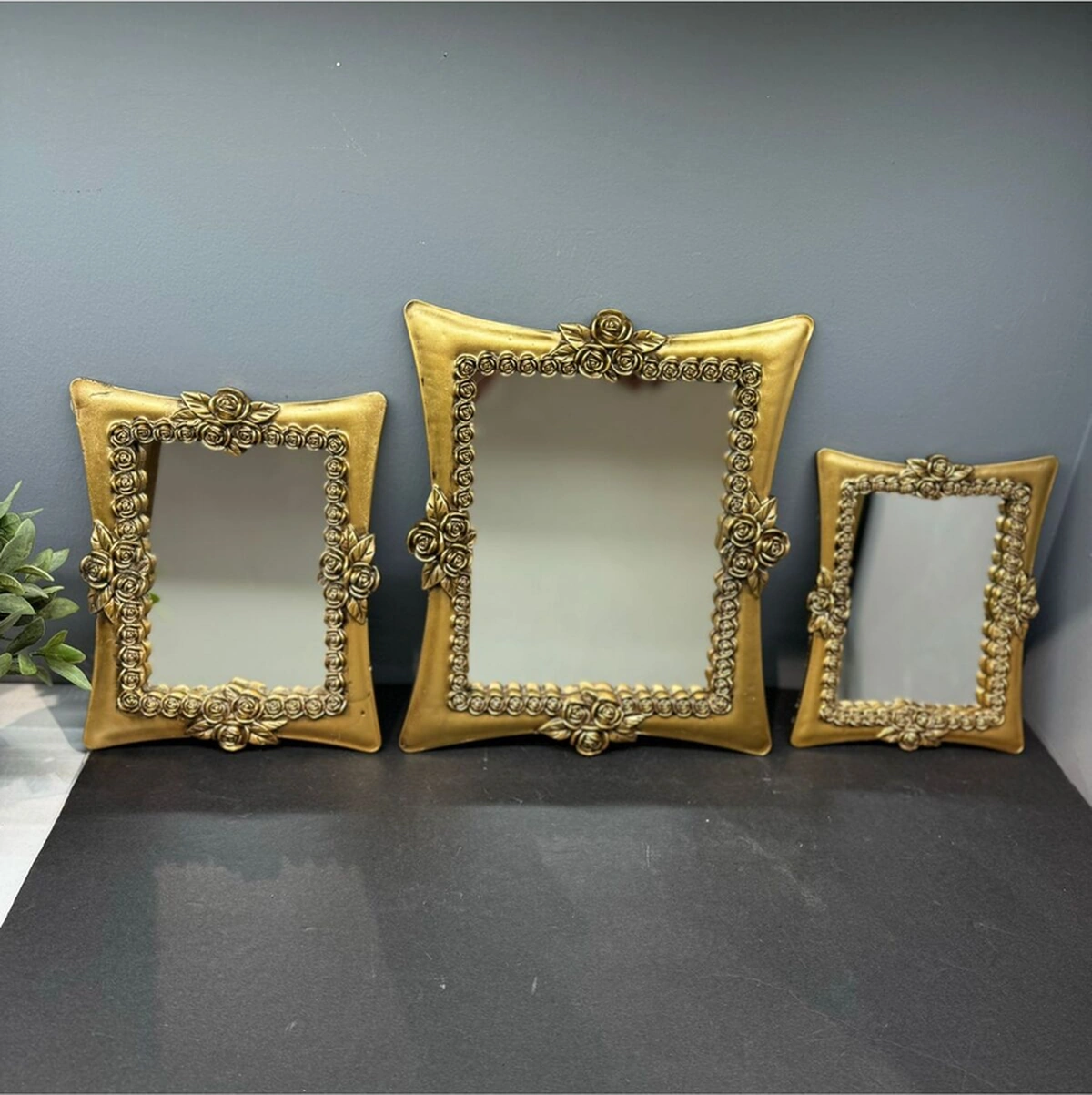 Dekoratif Polyester Üçlü Kare Ayna Takımı Gold Eskitme