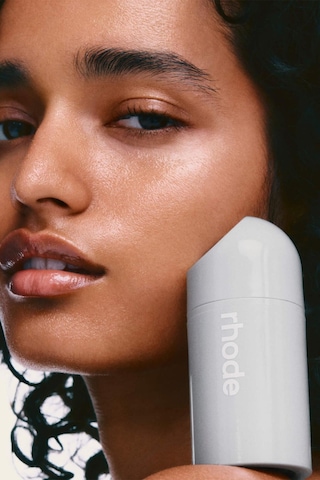 Rhode Peptide Glaze Yüz Serumu 50ml