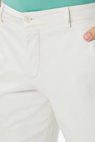 Lacoste Men's Slim Fit Organic Cotton Bermuda Shorts Erkek Dar Kesim Organik Pamuk Bermuda Şort Krem