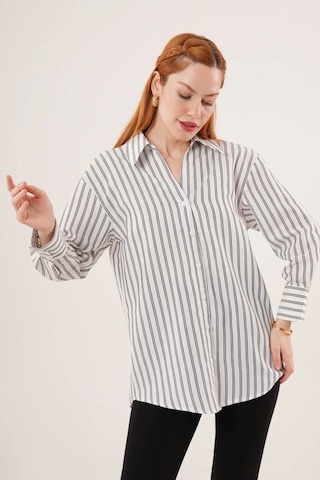 Çift Çizgi Geçişli Düğmeli Gri Gömlek Gri