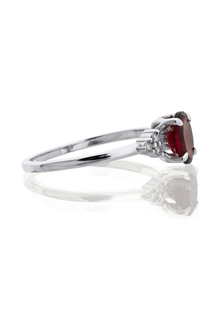 Garnet Oval Tektaş Yüzük