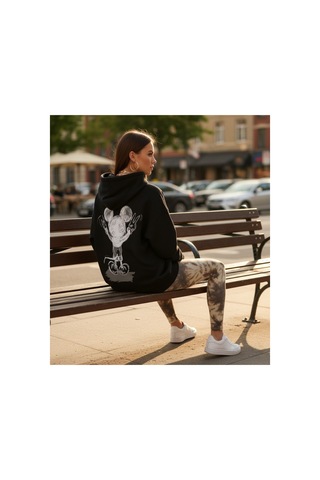 The Kadın Bol Kesim Sırttan Baskılı Oversize Hoody Sweatshirt - Modal Kışlık Kapüşonlu Siyah