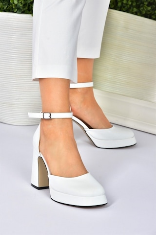 Fox Shoes Beyaz Kalın Platform Topuklu Kadın Ayakkabı M404100809