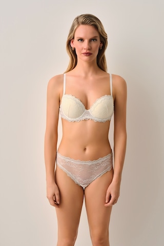 Suwen Cosmopolitan Brazilian String Külot St4453602b036 Ekru